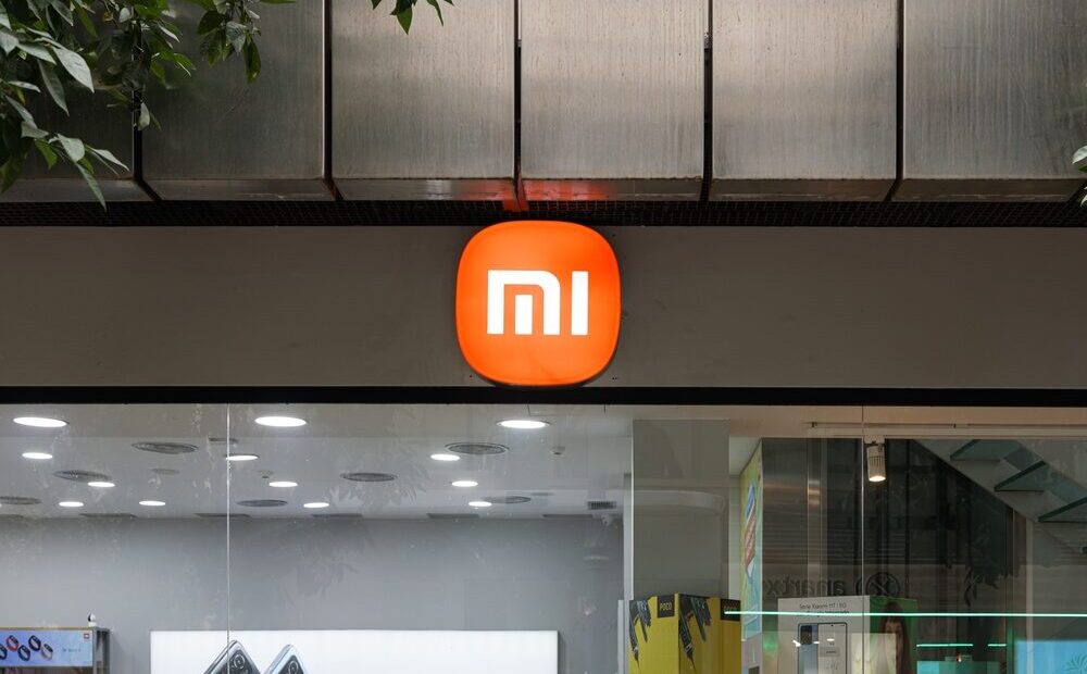 Xiaomi 18 Fold smartphone pieghevole