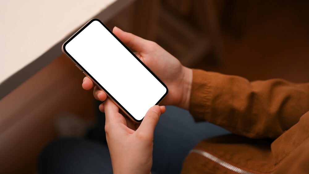 Meadow, il telefono minimalista quadrato