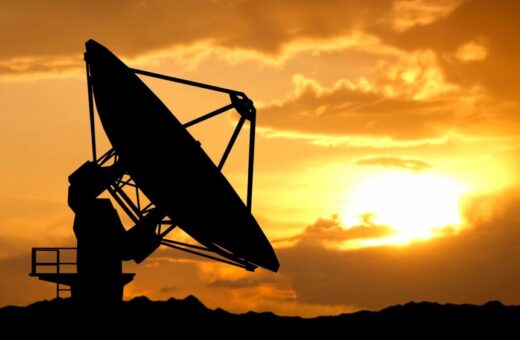 Radar SAR dallo spazio per il monitoraggio della plastica