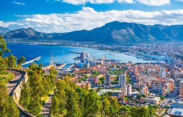 Cantiere navale Fincantieri a Palermo