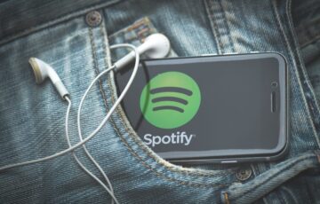 Espansione programma partner Spotify per podcast
