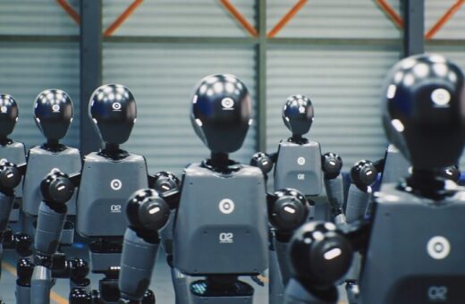Robot postino bipede di Evri in fase di test